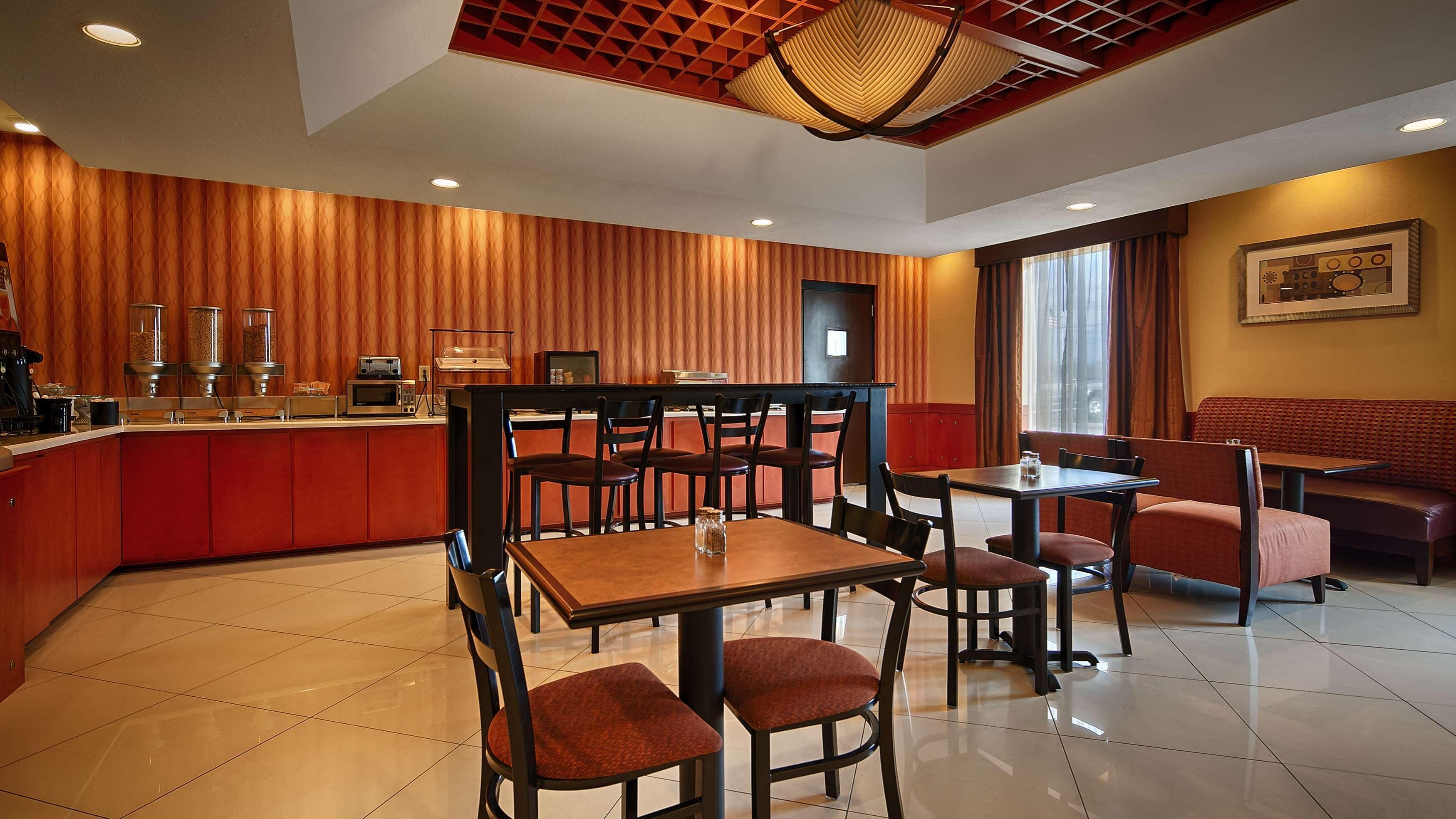 Best Western Plus Flowood Inn & Suites Экстерьер фото