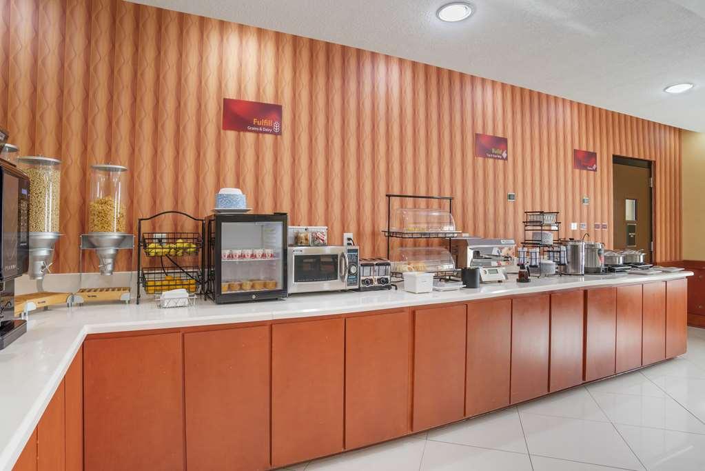 Best Western Plus Flowood Inn & Suites Ресторан фото